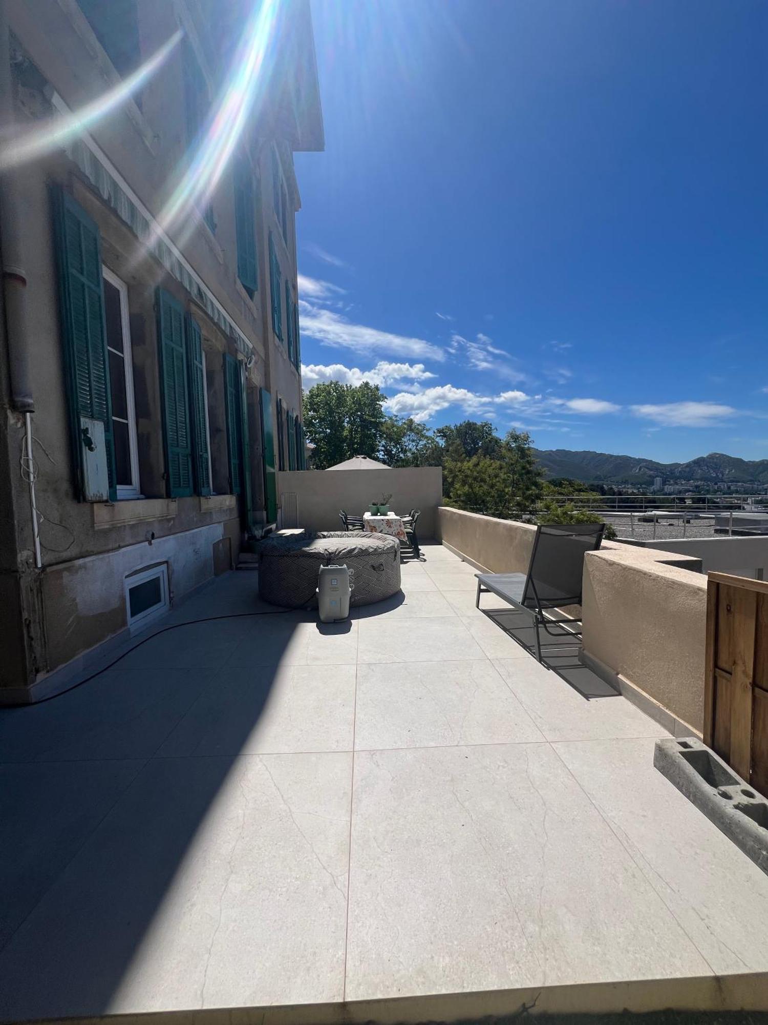 Maisons Detente Jardin, Terrasse Vue Et Marseille